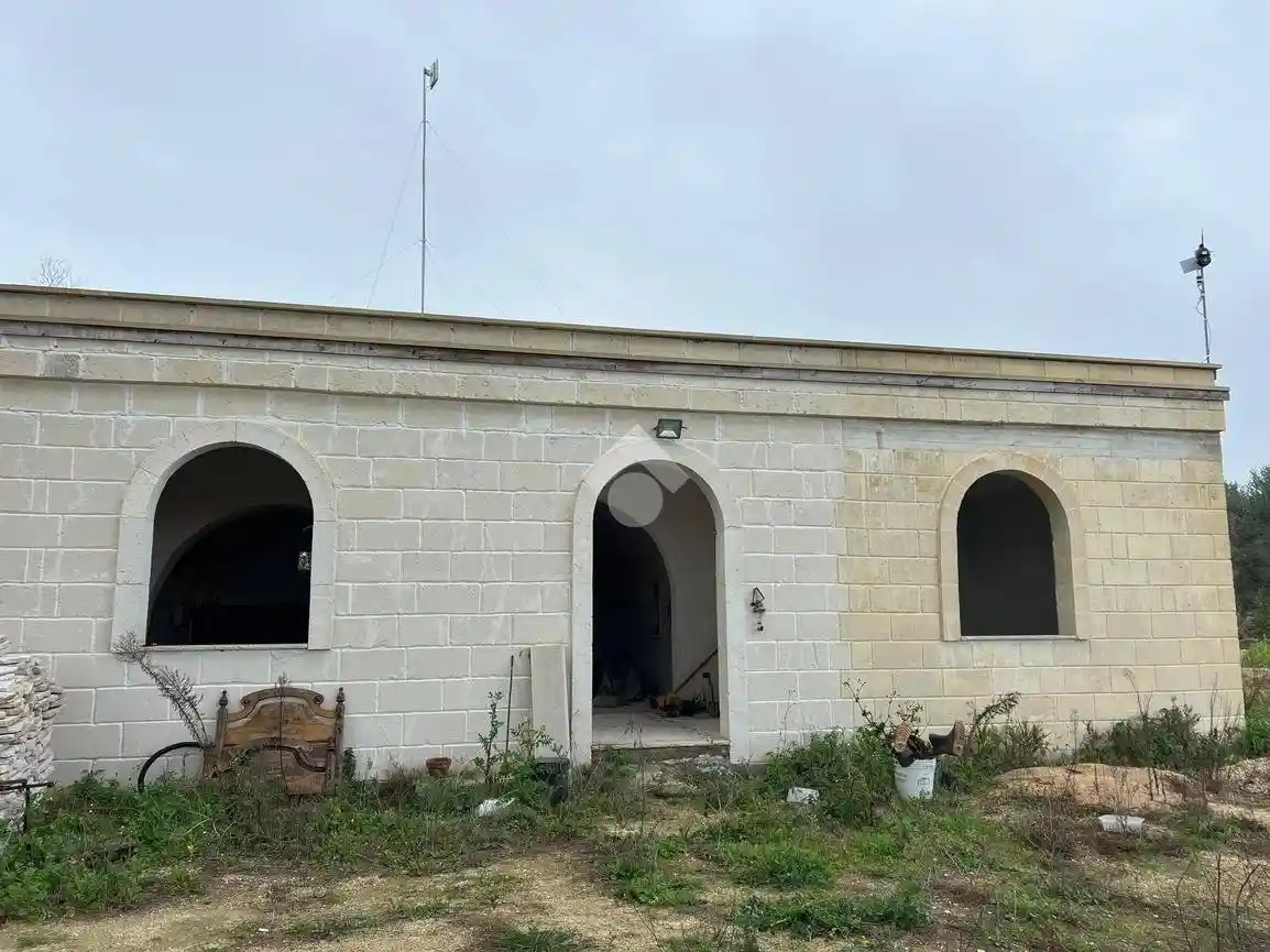 Villa in vendita a Oria