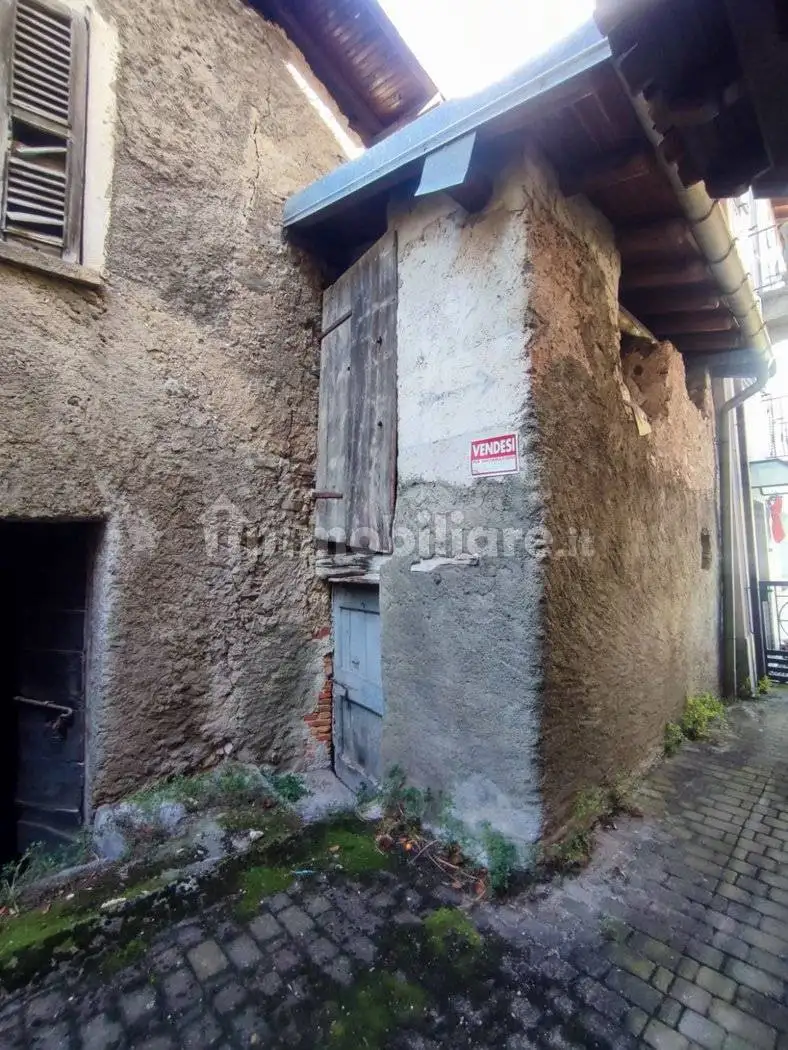 Rustico via Orti, snc, Centro, Carlazzo - foto 2