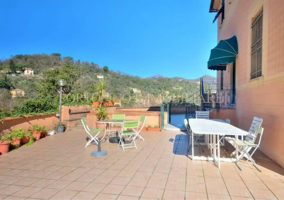 Appartamento in vendita a Camogli