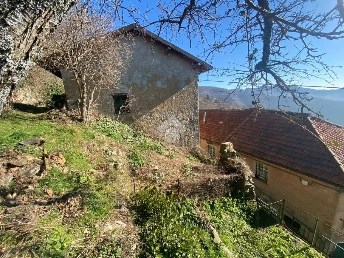 Rustico - Casale in vendita a Valbrevenna