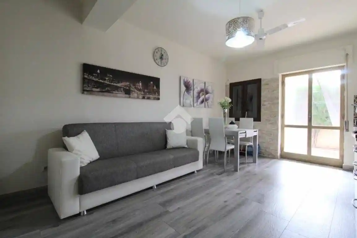 Quadrilocale via Alessandro Manzoni, Le Castella, Isola di Capo Rizzuto - foto 2