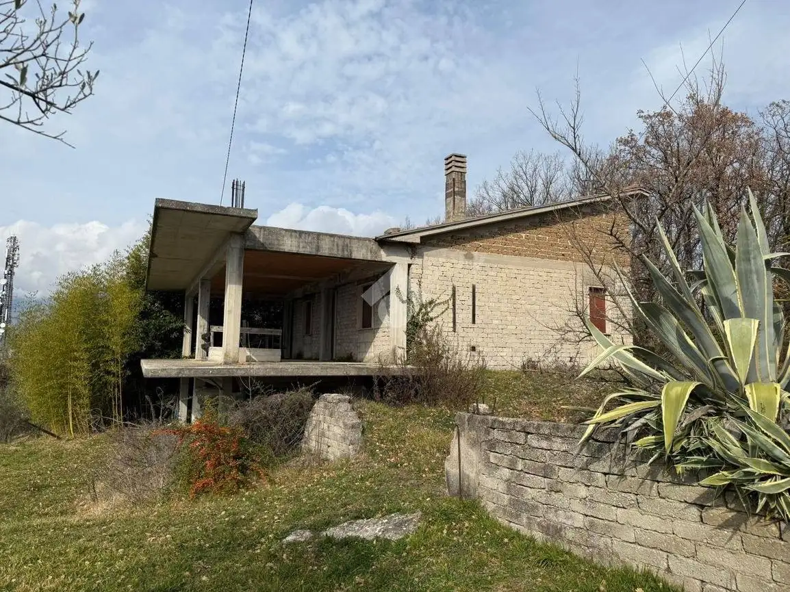 Casa indipendente in vendita a Broccostella