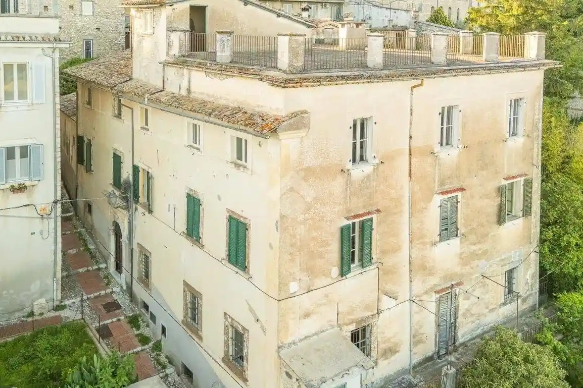 Palazzo - Edificio in vendita a Veroli