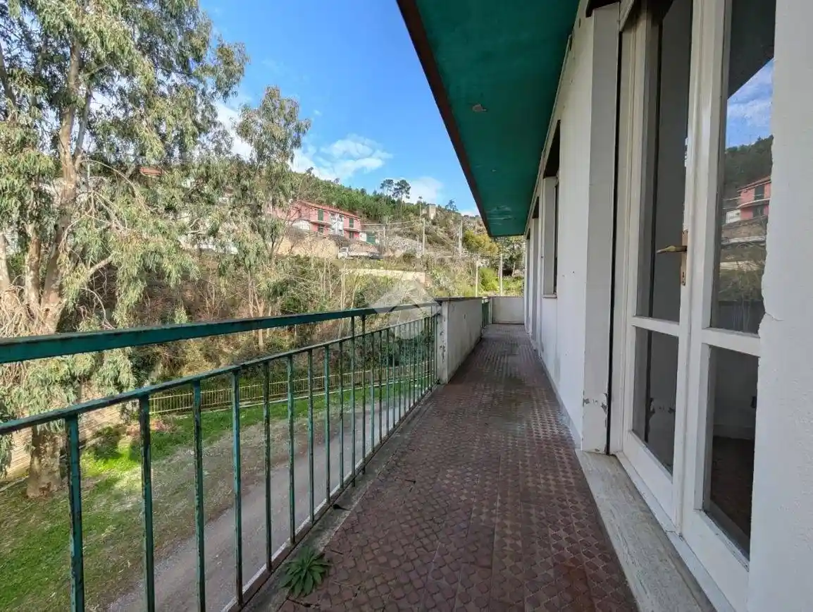 Appartamento in vendita a Deiva Marina