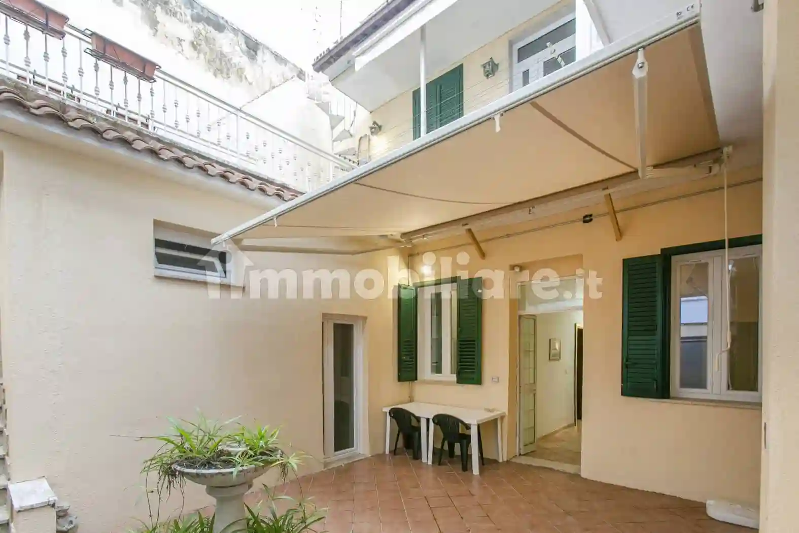 Palazzo - Edificio - foto 2