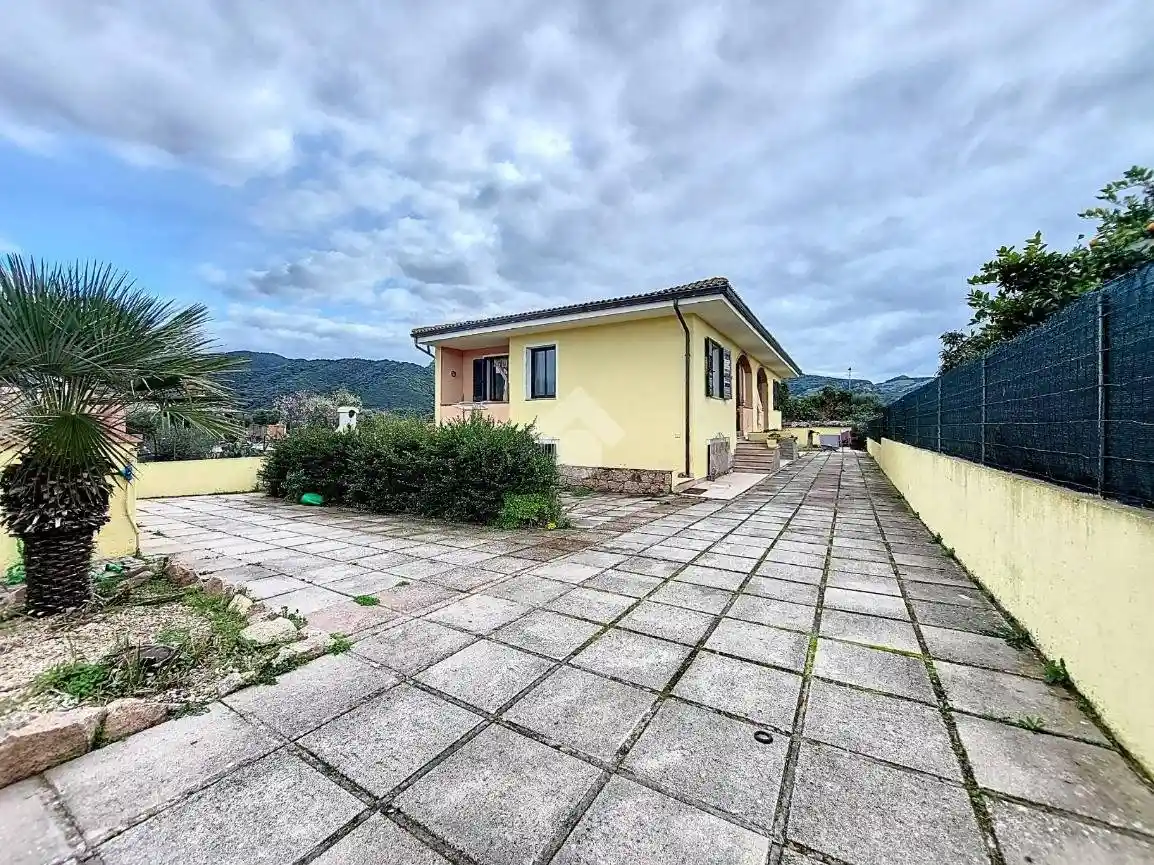 Appartamento in vendita a Viddalba