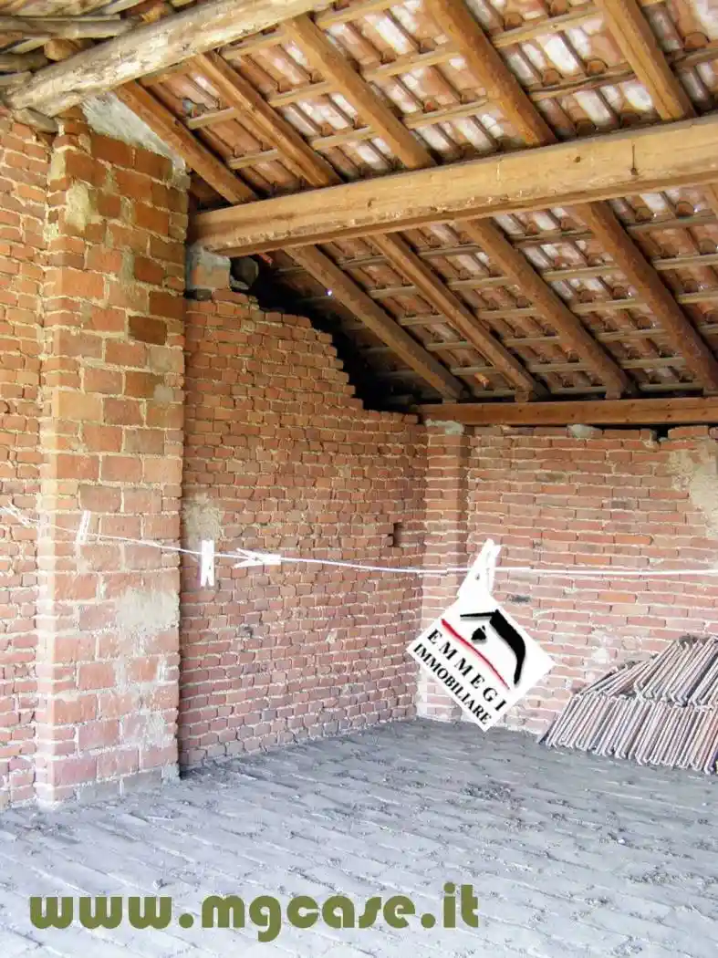 Rustico - Casale in vendita a Mezzomerico