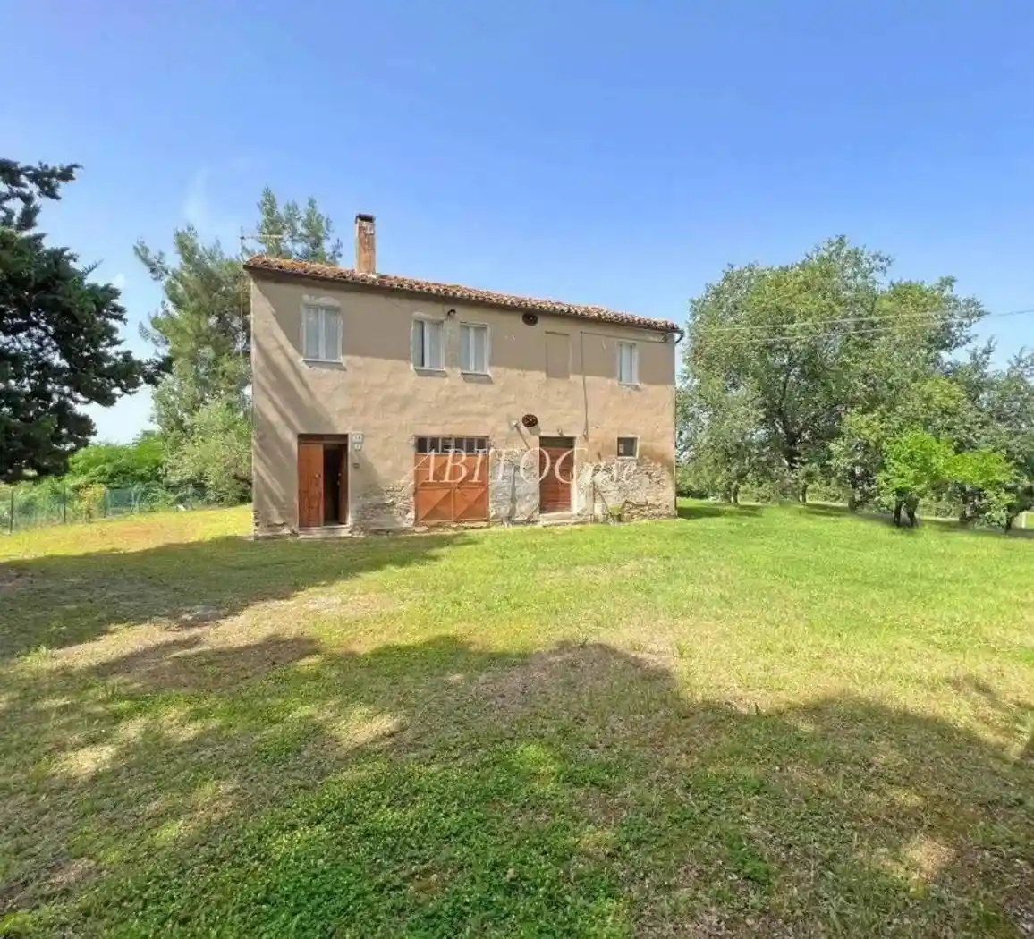 Rustico - Casale in vendita a Montecarotto