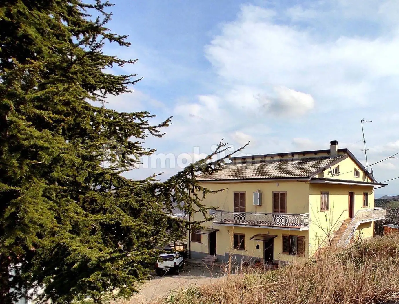 Palazzo - Edificio in vendita a Castiglione Messer Raimondo