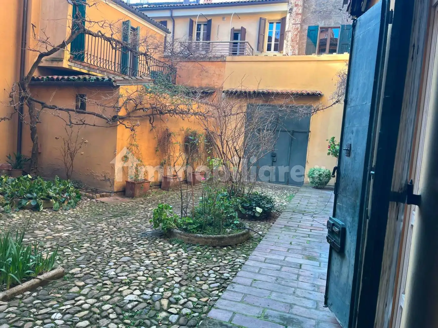 Appartamento in vendita a Bologna