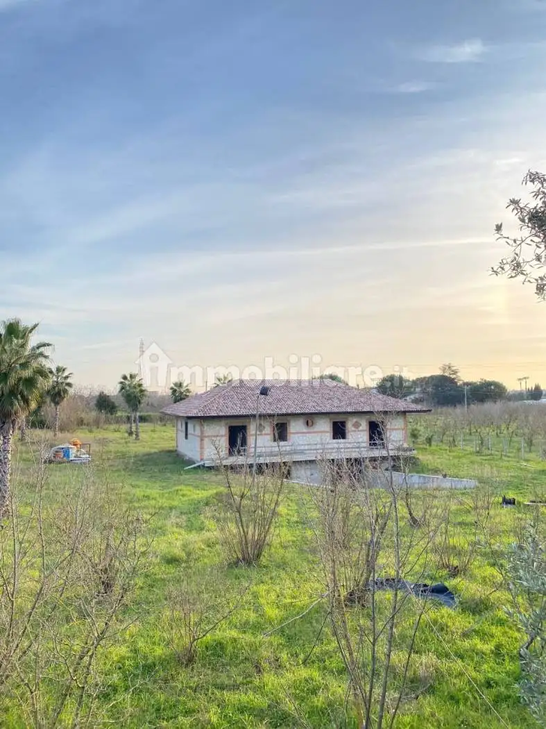 Villa in vendita a Pontecagnano Faiano
