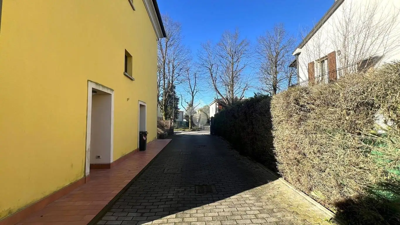 Terratetto unifamiliare via gadda 68, Centro, Camposanto - foto 5