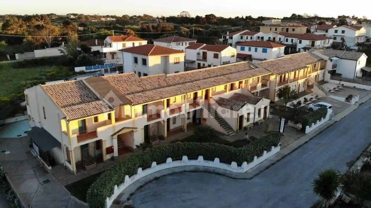 Palazzo - Edificio in vendita a Calasetta