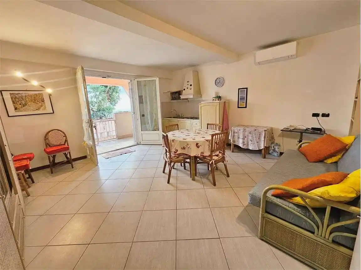 Appartamento in vendita a Cervo