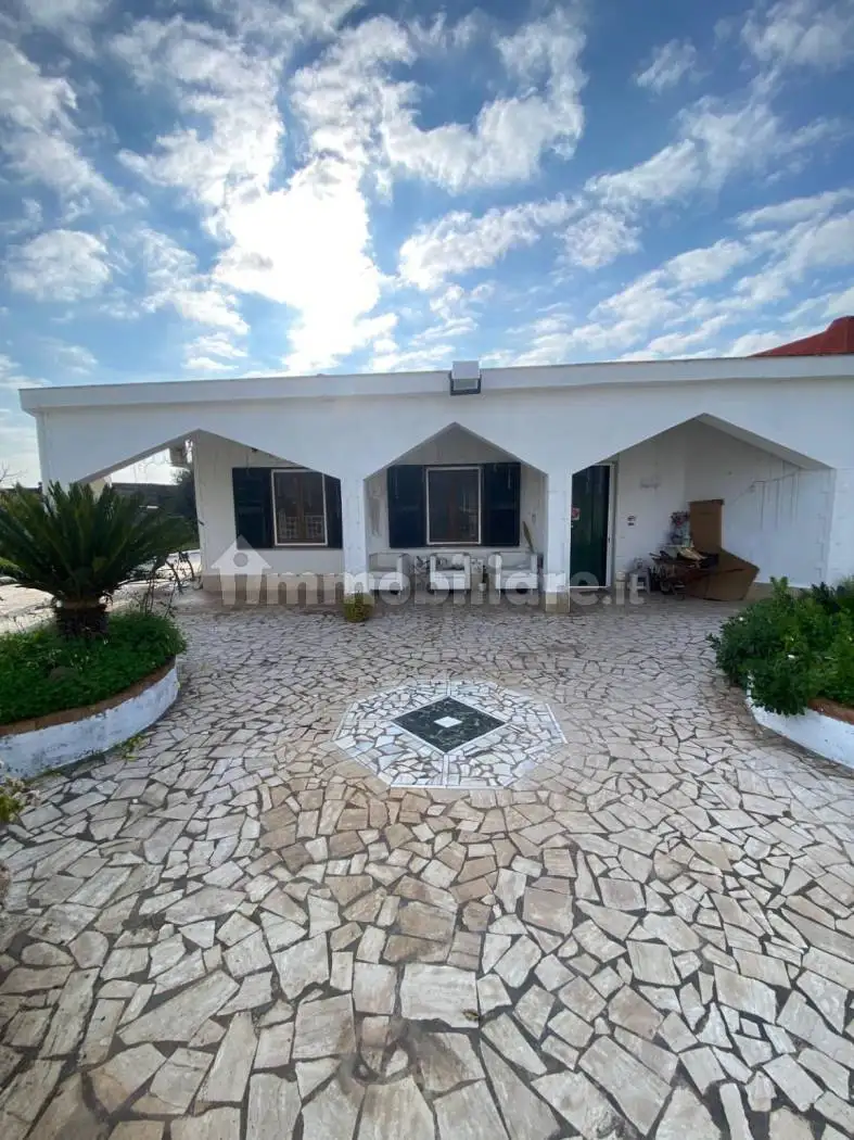 Villa in vendita a Mondragone