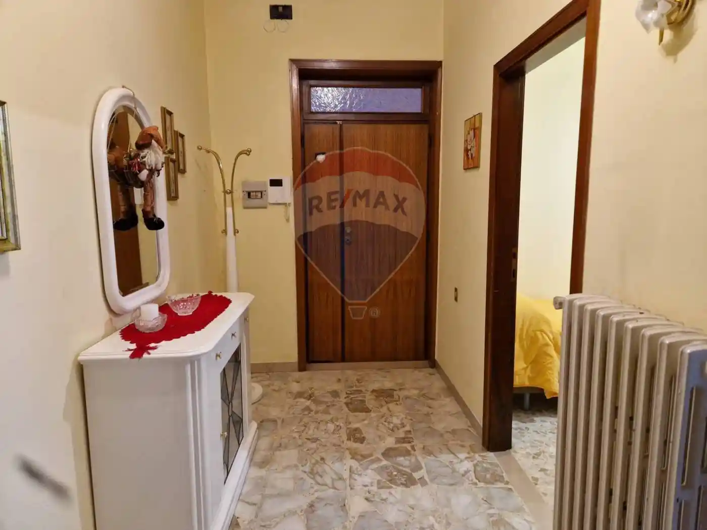 Quadrilocale via Cappuccini 111, Loreto Aprutino - foto 3