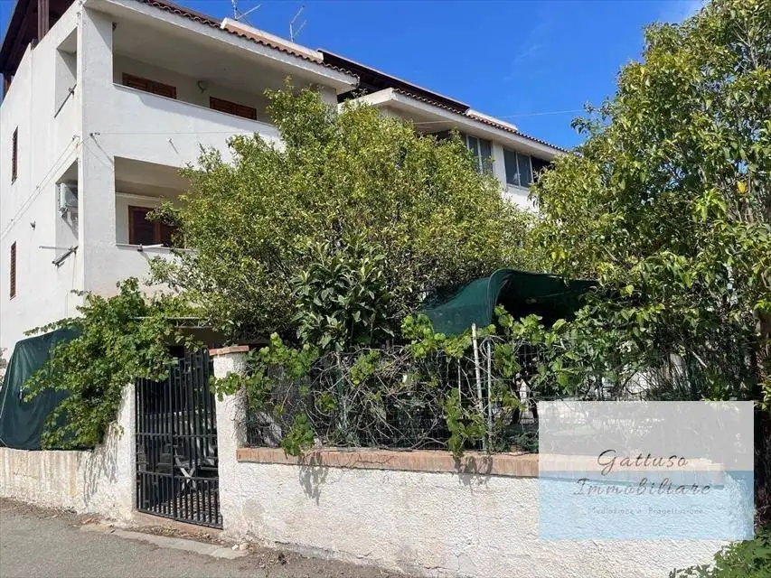 Appartamento in vendita a Melito di Porto Salvo