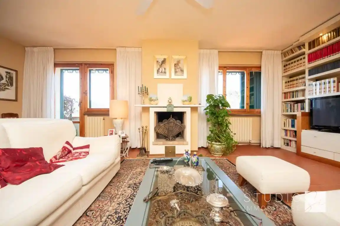 Villa in vendita a Pistoia