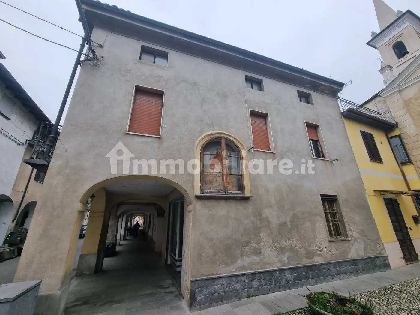 Casa indipendente in vendita a Palazzolo Vercellese