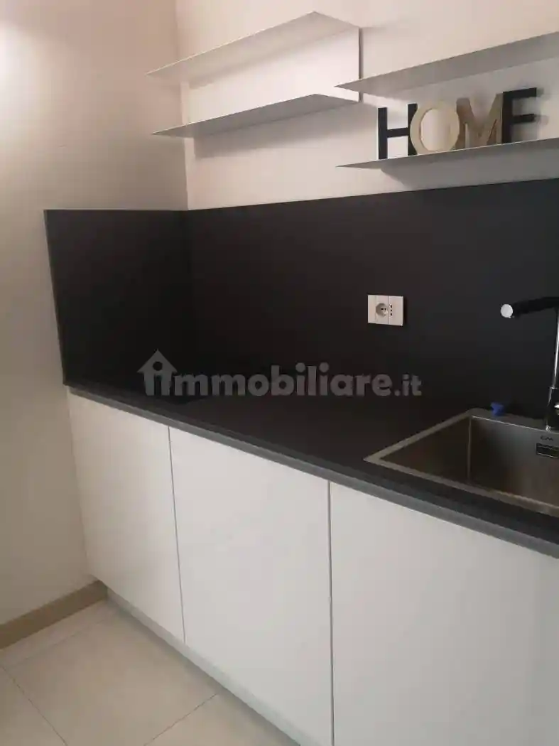 Trilocale ottimo stato, piano terra, Borgo Rodi, Ancona - foto 3