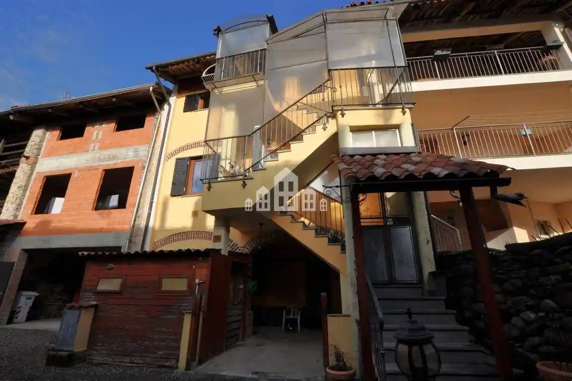 Casa indipendente in vendita a Castellamonte