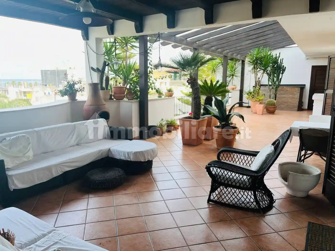 Appartamento in vendita a Mola di Bari