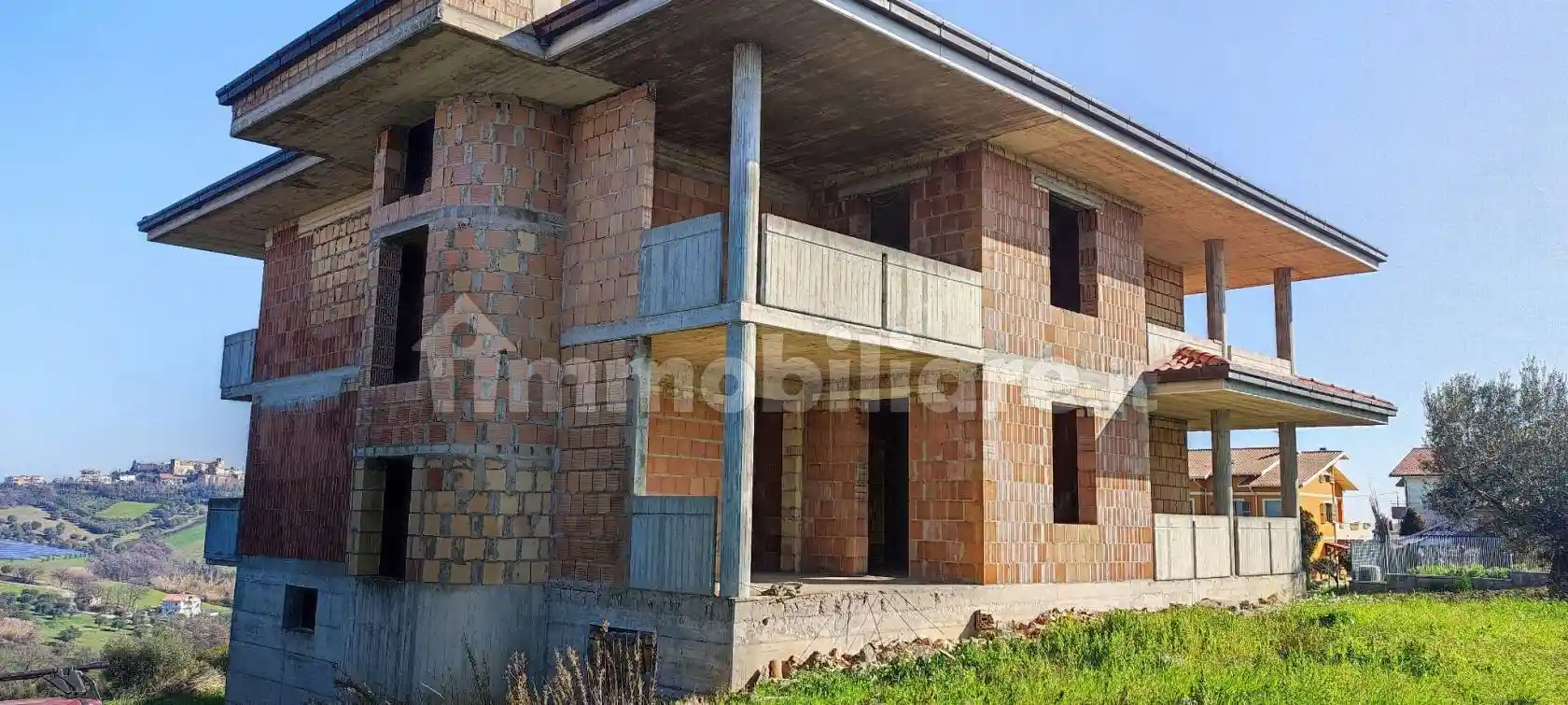 Villa bifamiliare via Contrada Colle Santa Maria, Mosciano Sant'Angelo - foto 3