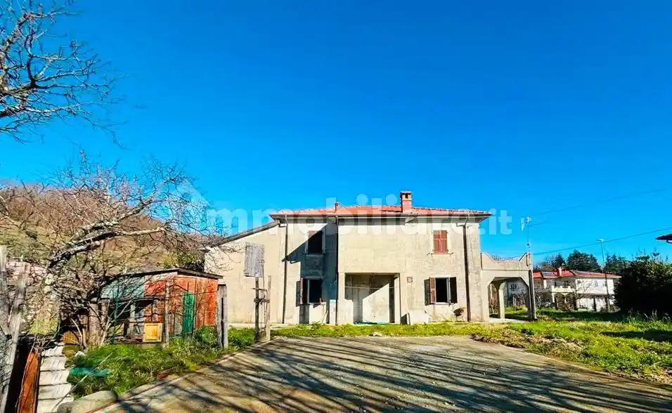 Villa in vendita a Pontremoli