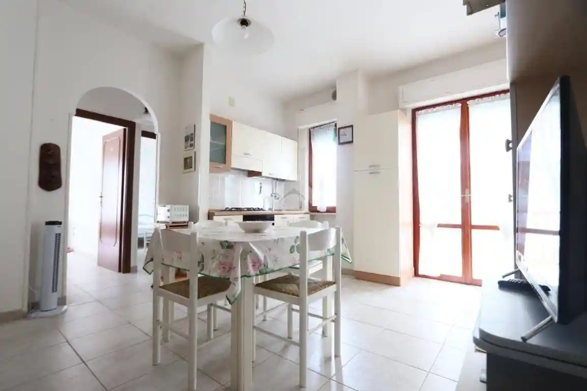 Trilocale via Venezia 21, Lungomare Marconi, Alba Adriatica - foto 4