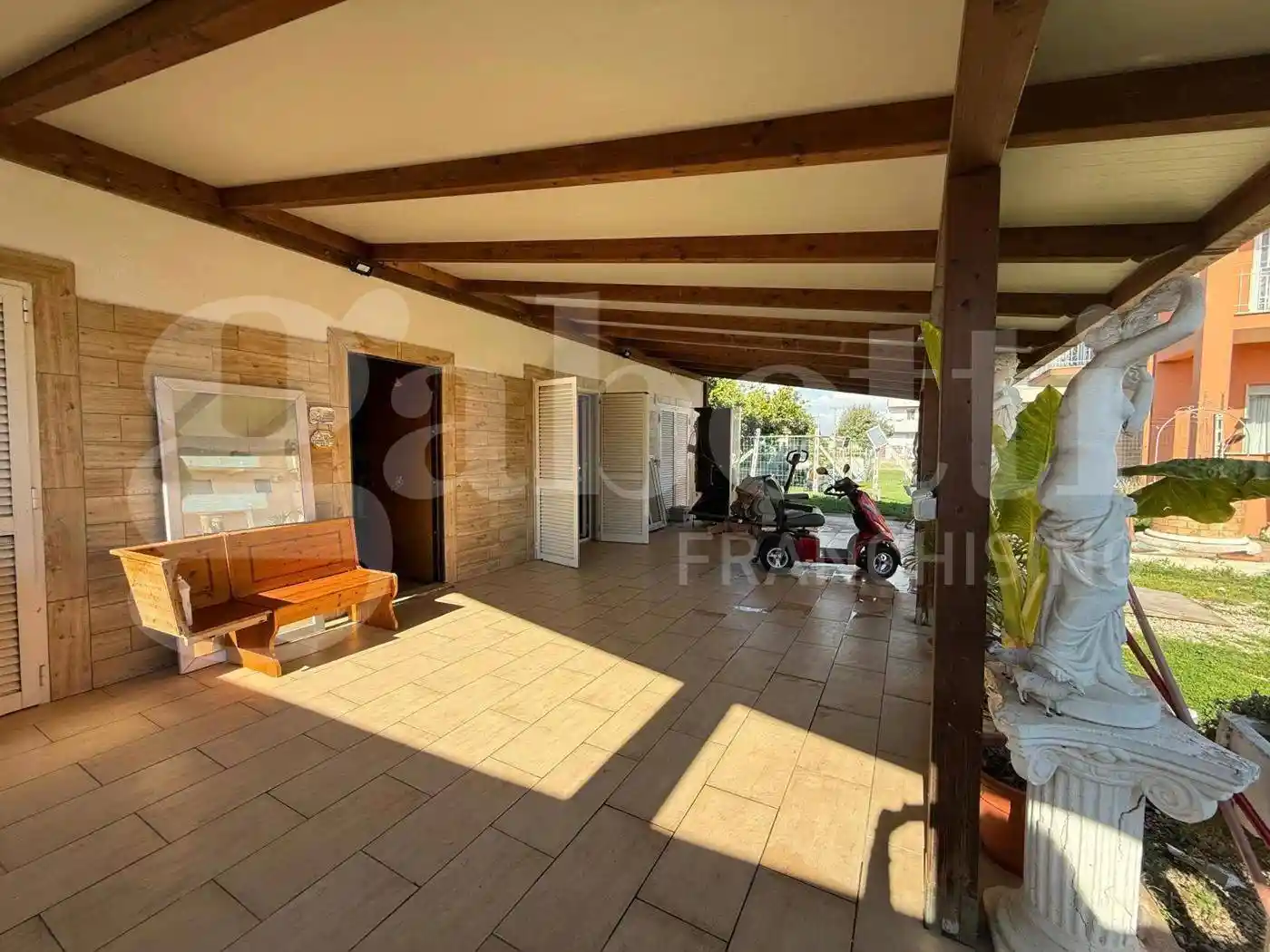 Casa indipendente in vendita a Anzio