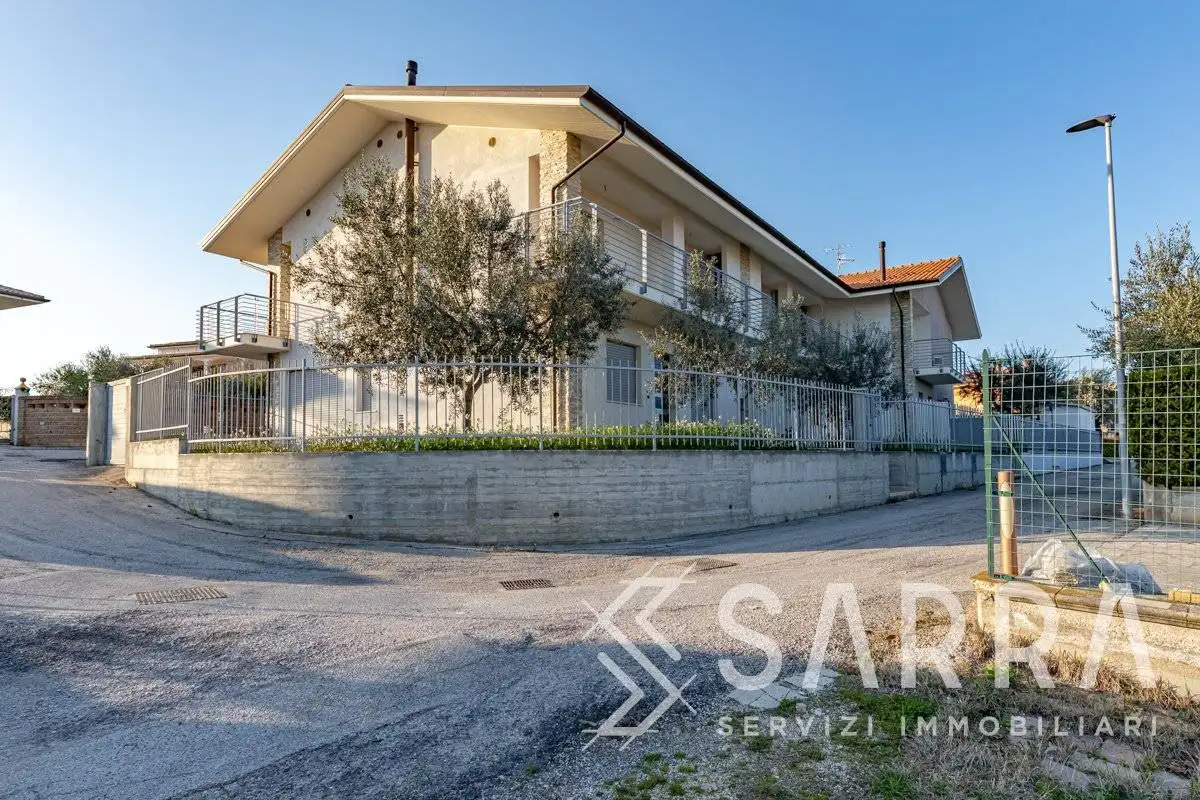 Villetta a schiera in vendita a Loreto Aprutino