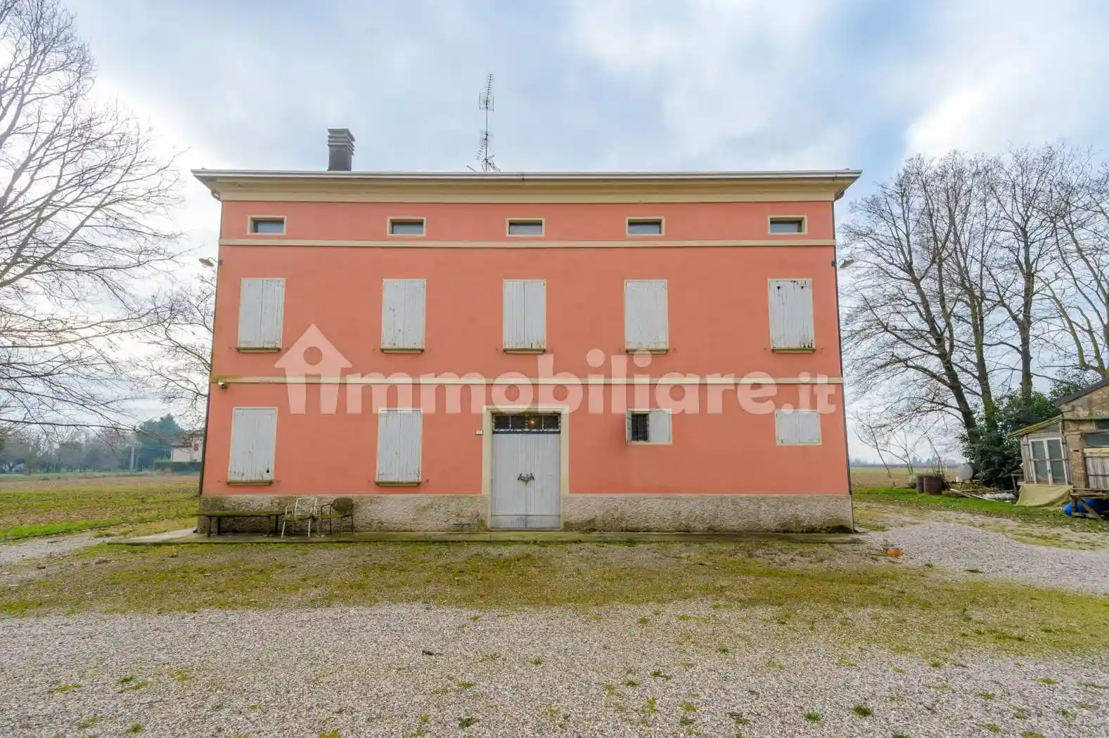 Rustico - Casale in vendita a Finale Emilia