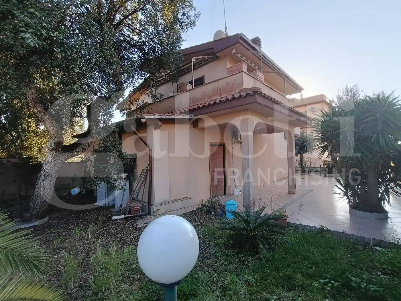 Villa in vendita a Anzio