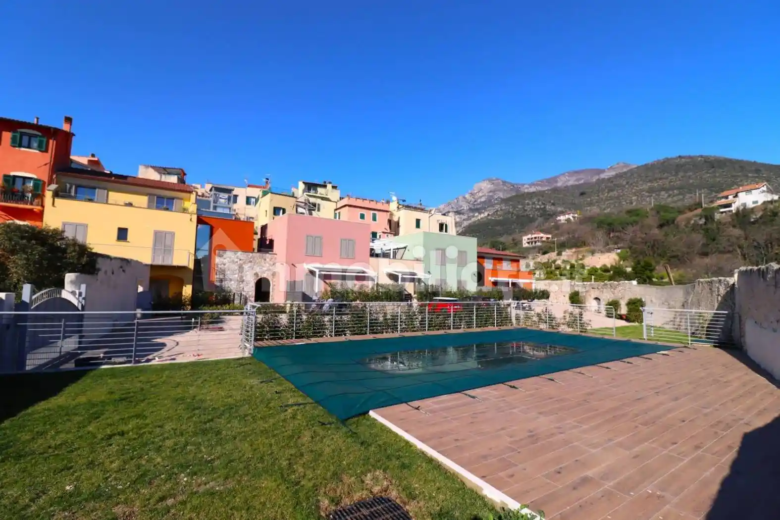 Appartamento in vendita a Toirano