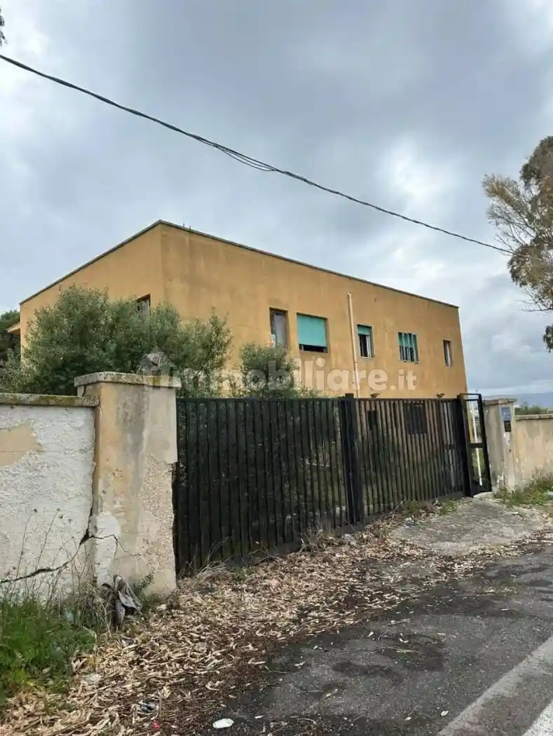 Palazzo - Edificio in Vendita - foto 2