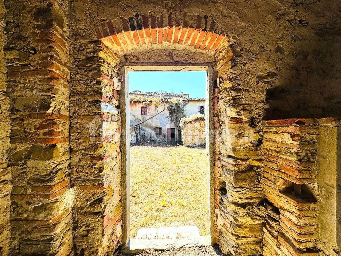 Rustico - Casale in vendita a Pistoia