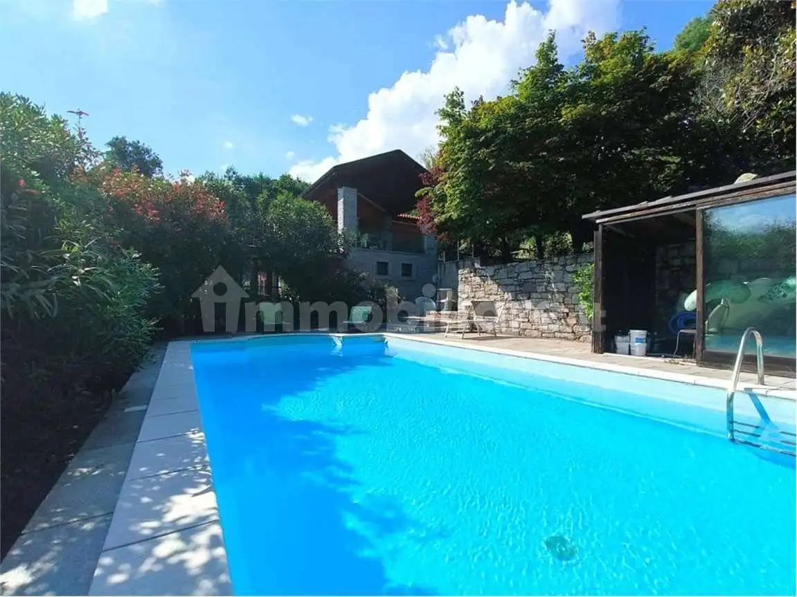 Villa in vendita a Vignone