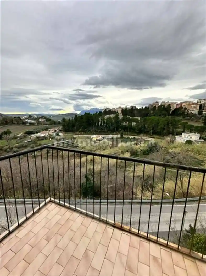 Bilocale via Trieste Del Grosso  84, Chieti Città, Chieti - foto 2