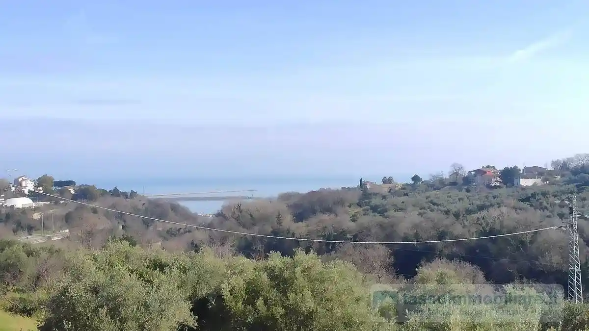 Villa a schiera via Civiltà del Lavoro 9, Centro, Ortona - foto 2