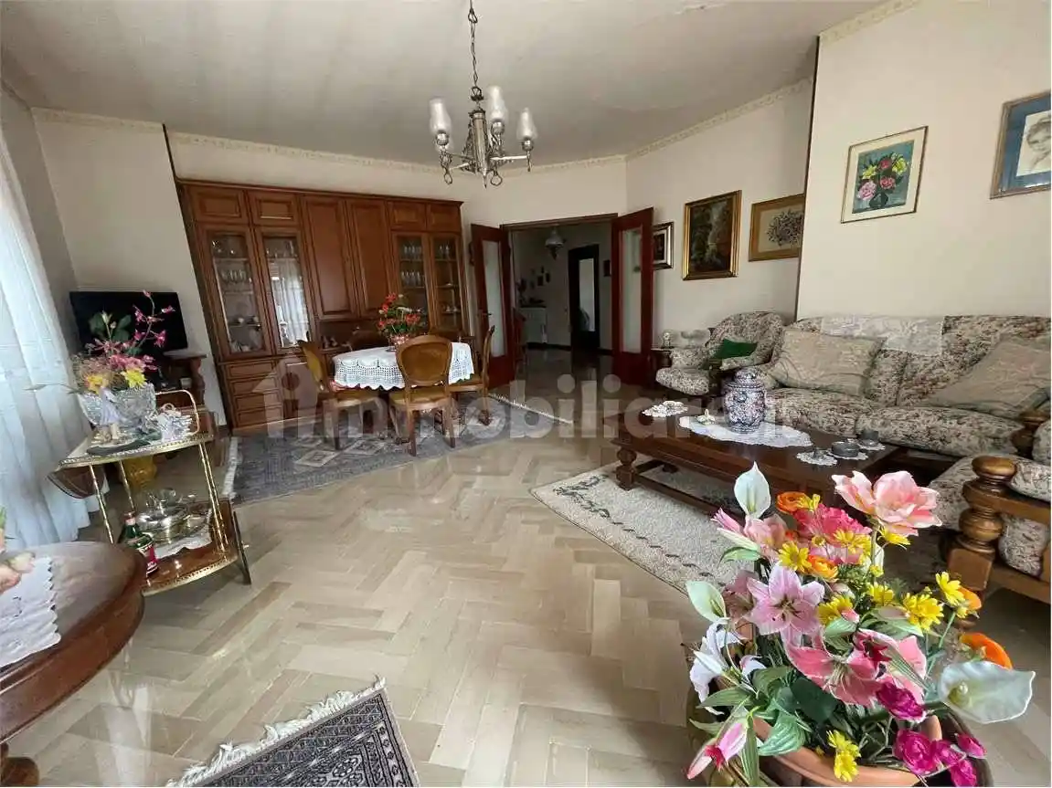 Appartamento in vendita a Nizza Monferrato