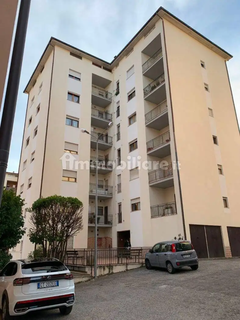 Appartamento in vendita a L'Aquila