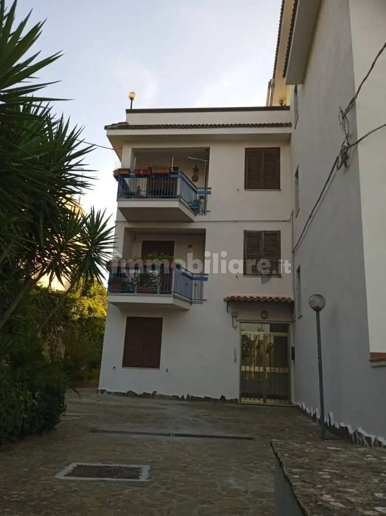 Appartamento in vendita a Montecorice