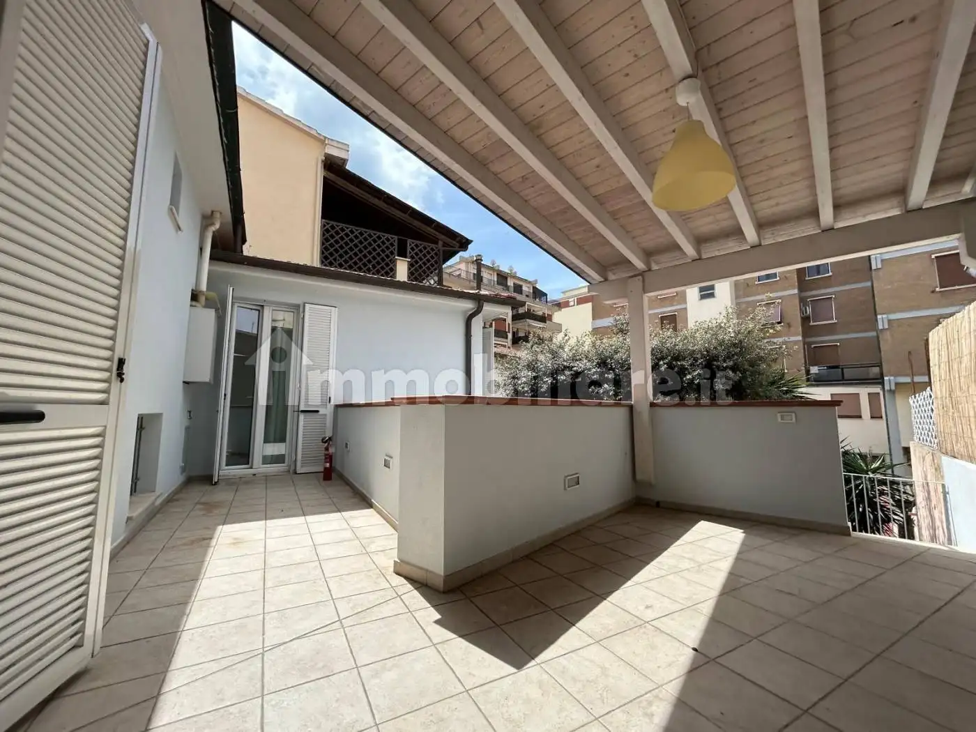 Appartamento in affitto a Follonica