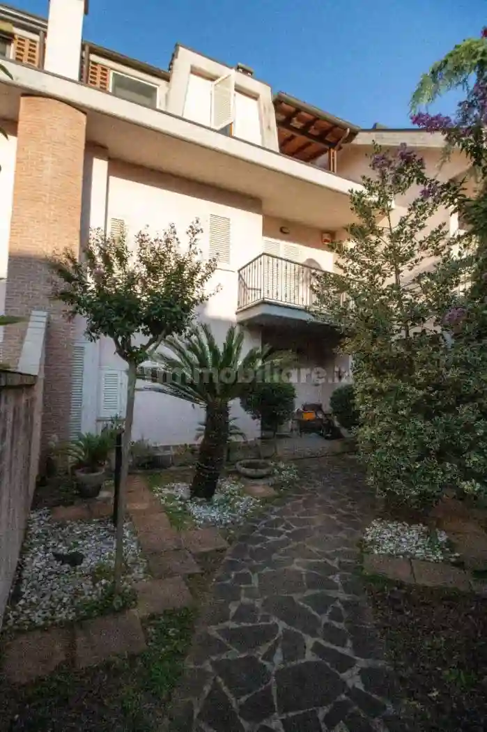 Villetta a schiera - foto 2