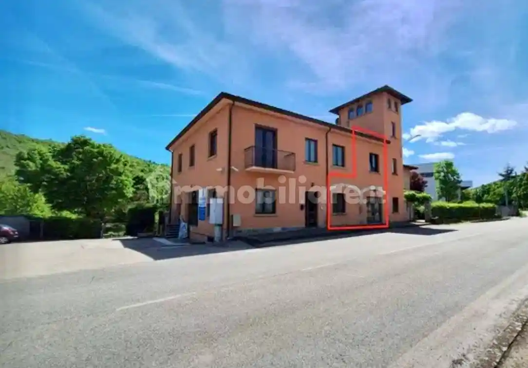 Casa indipendente in vendita a Traversetolo