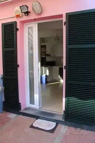 Appartamento in vendita a Celle Ligure