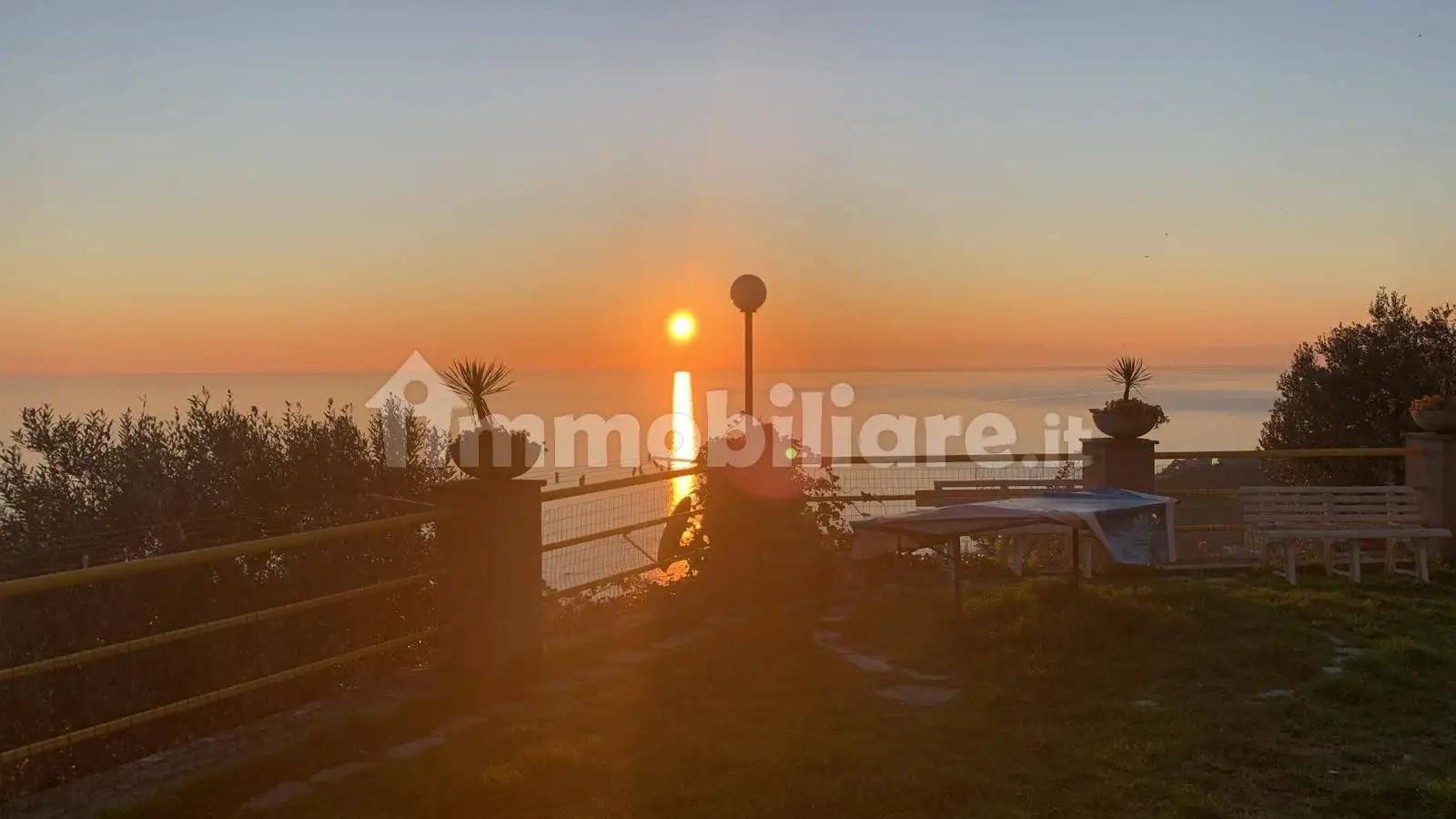 Appartamento in vendita a Recco