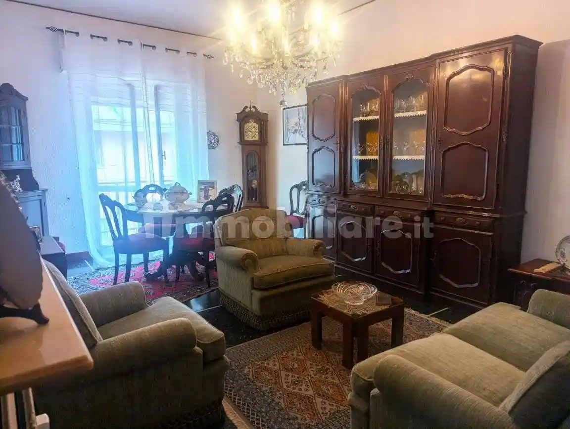 Appartamento in vendita a Genova