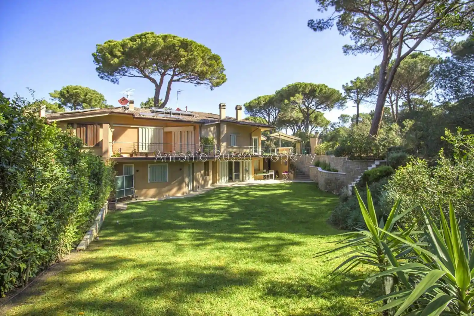 Villa in vendita a Castiglione della Pescaia