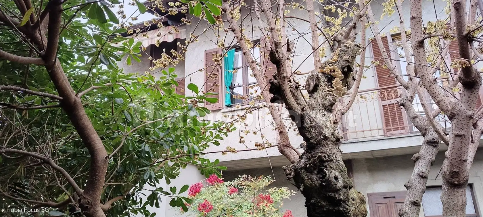 Casa indipendente in vendita a Abbadia Lariana